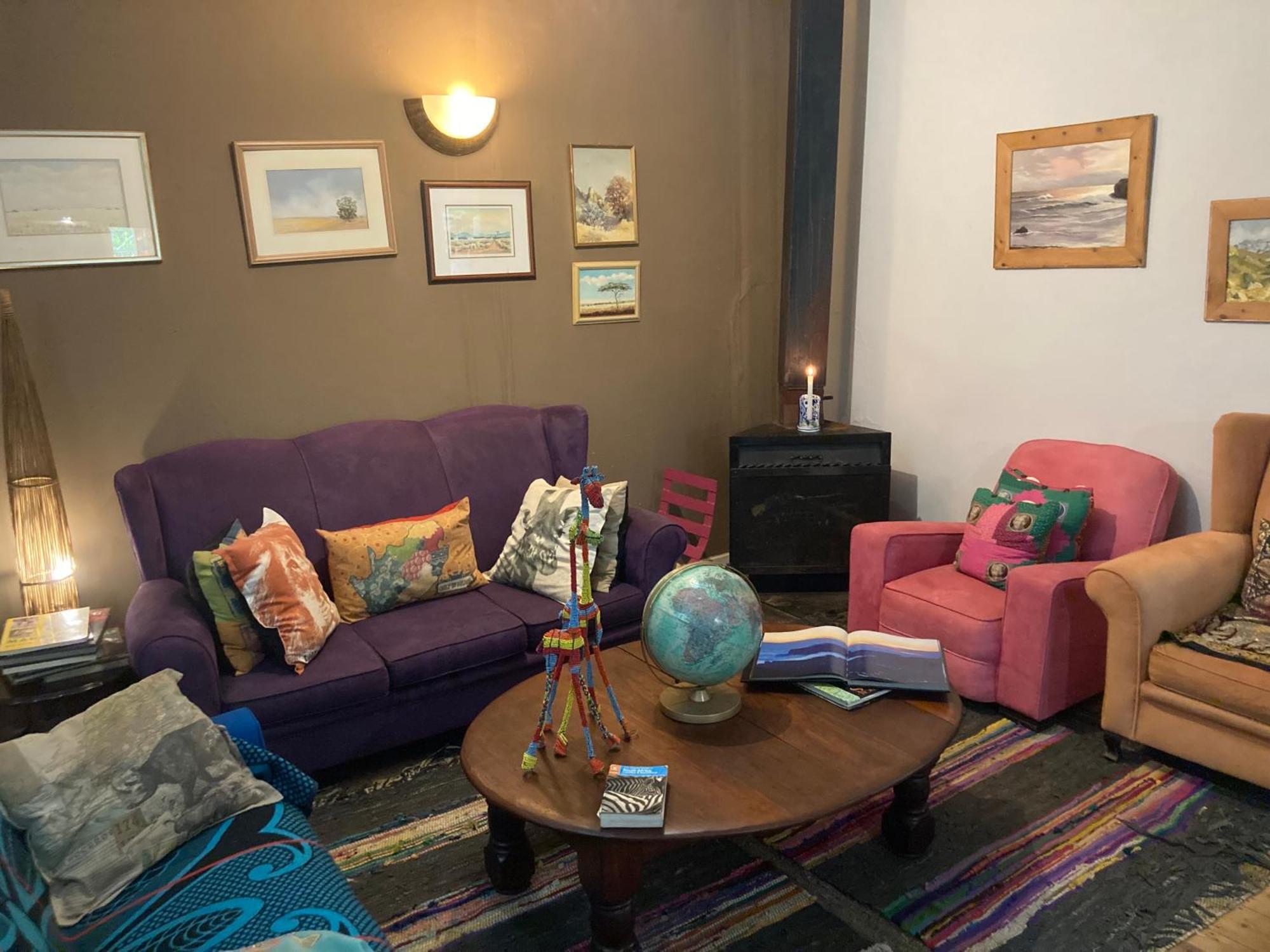 Karma Backpackers Hostel Kestell Bagian luar foto